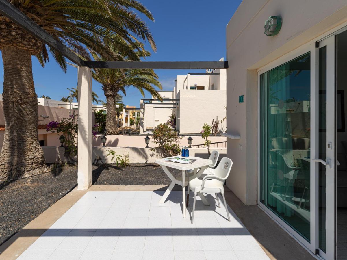 Homeforguest Apartamento Alisios 1 Con Piscina En Corralejo Exterior photo