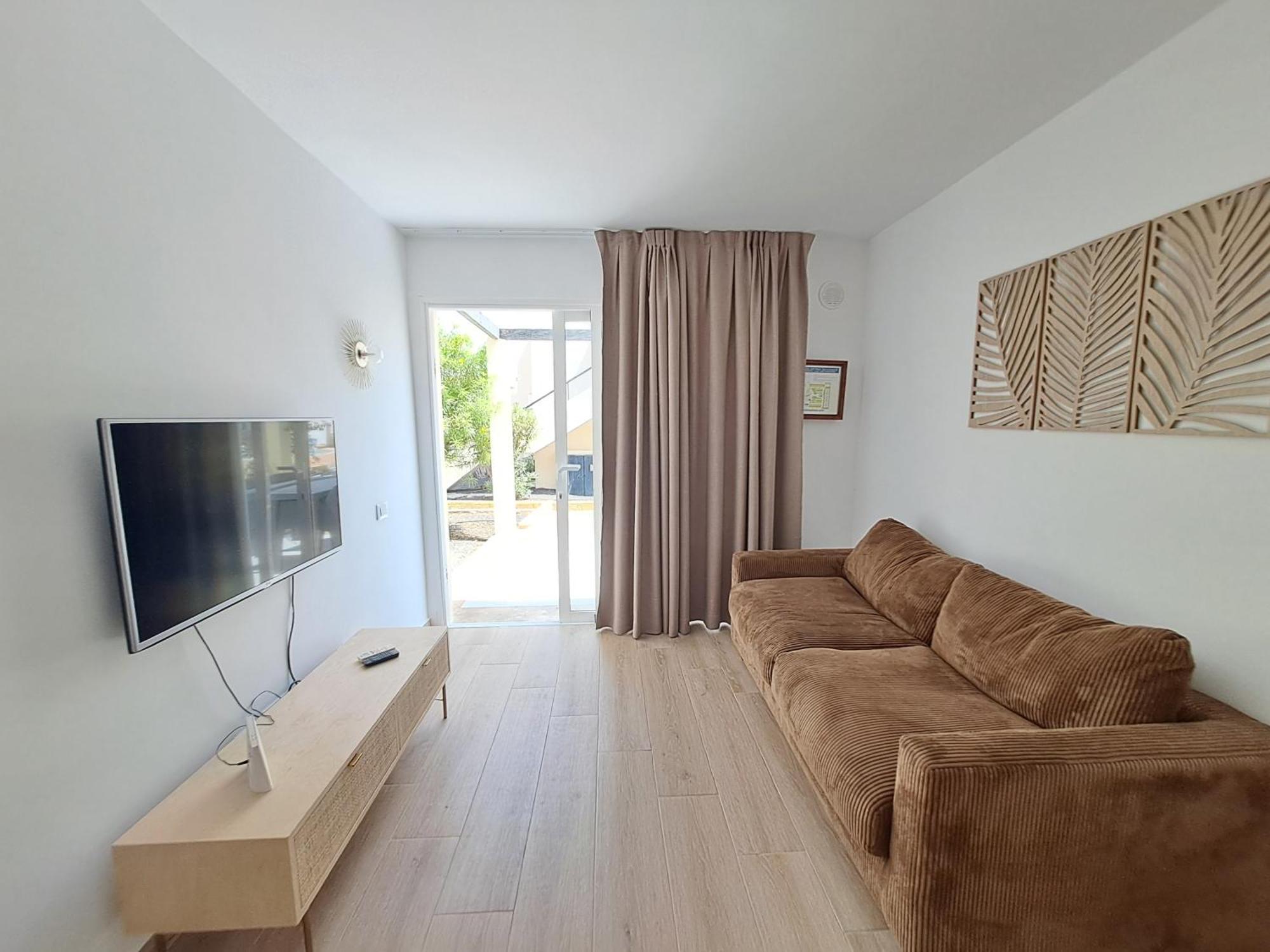 Homeforguest Apartamento Alisios 1 Con Piscina En Corralejo Exterior photo